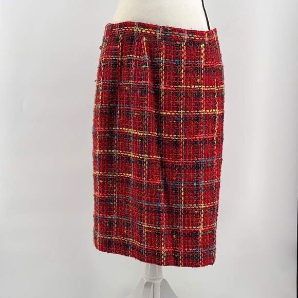 Vintage Women's Skirt Red Boucle Union-Made Wool 10 Plaid Academia Tartan Pencil - Picture 1 of 15